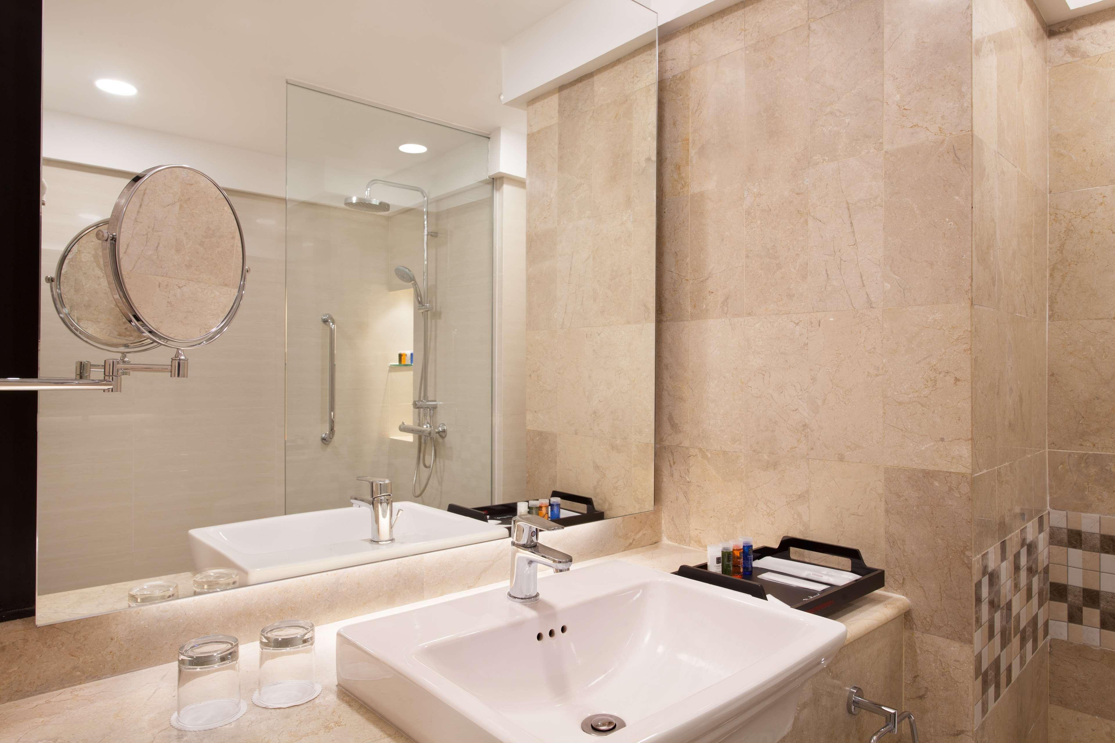 Aiho Hotel מדאן חדר תמונה