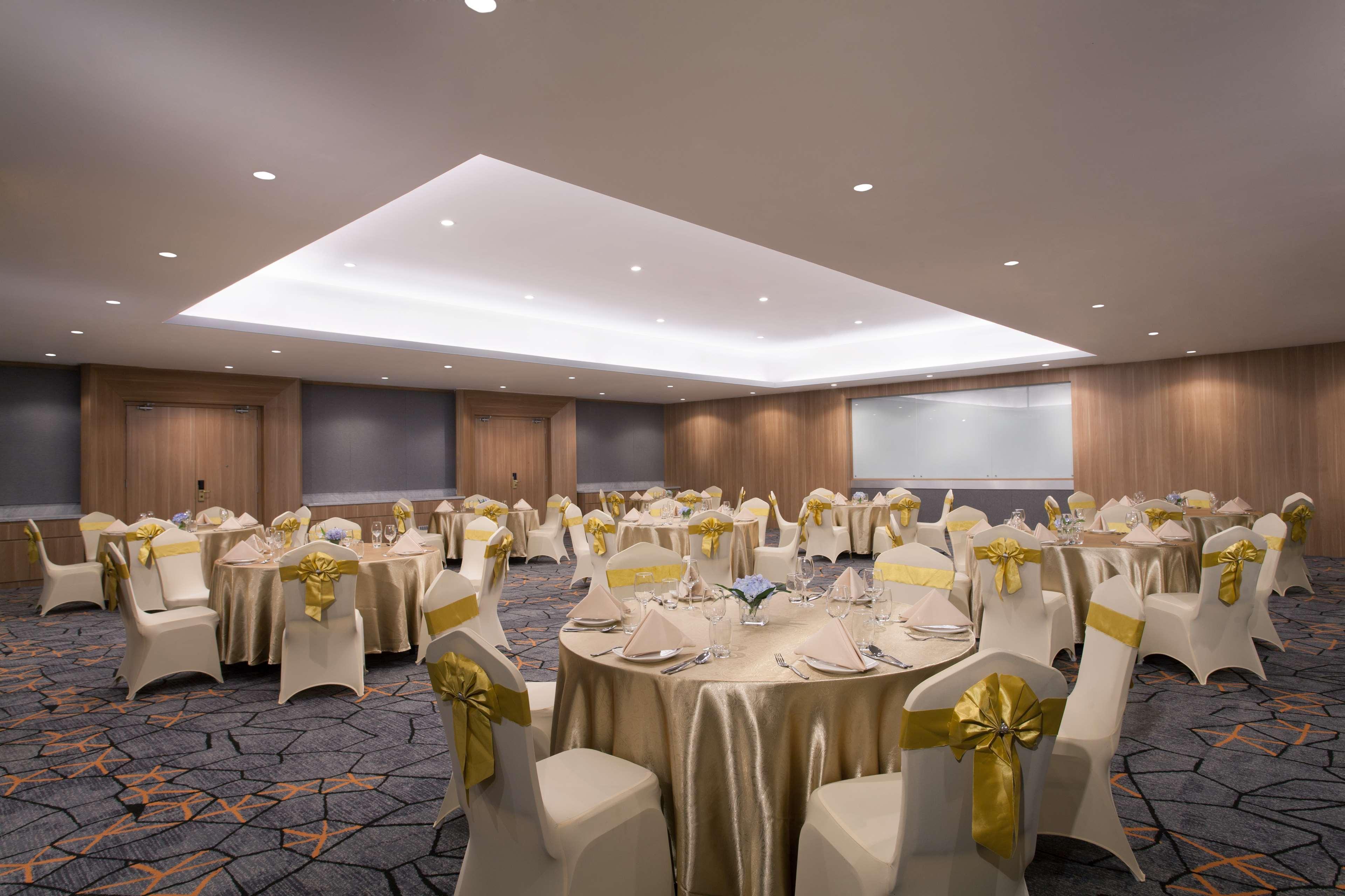 Aiho Hotel מדאן מראה חיצוני תמונה