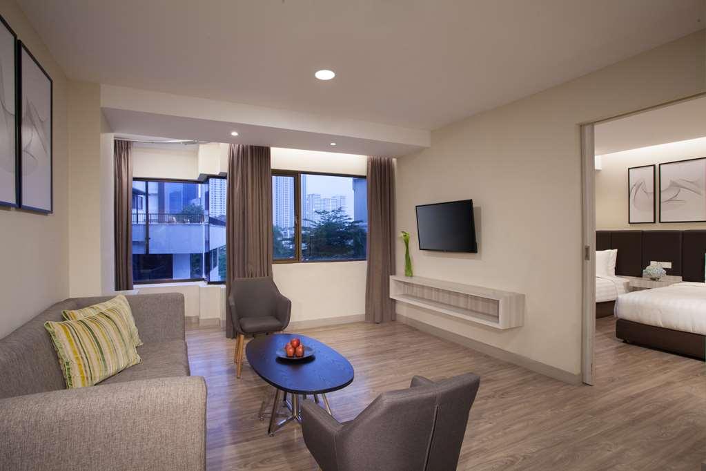 Aiho Hotel מדאן חדר תמונה